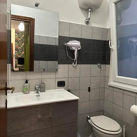 Cute Next To Vatican * Řím