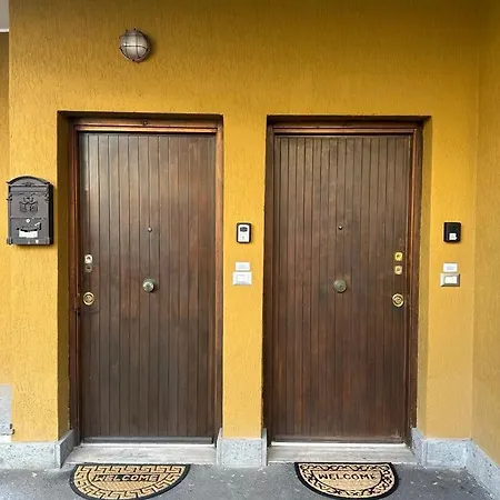 Cute Next To Vatican Řím